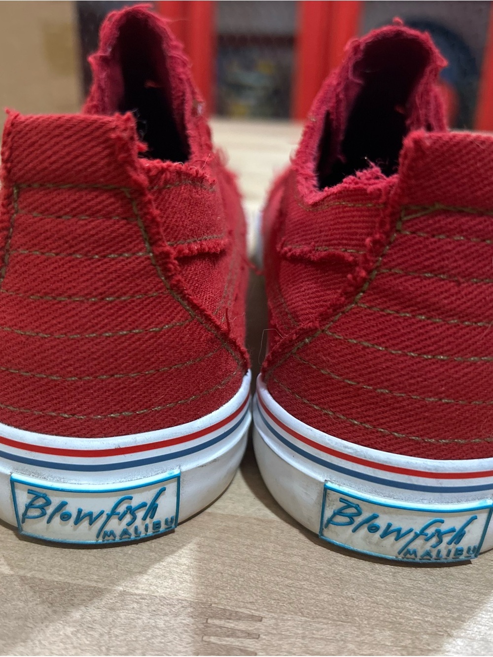 Blowfish Red Slip-On Canvas Sneakers with Metal Eyelets - Picture 4 of 6
